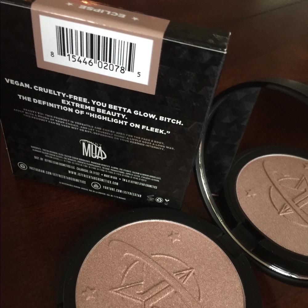 RARE‼️”ECLIPSE” SKIN FROST by Jeffree Star! - Picture 4 of 8